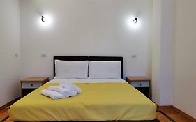 Pergolesi Apartments